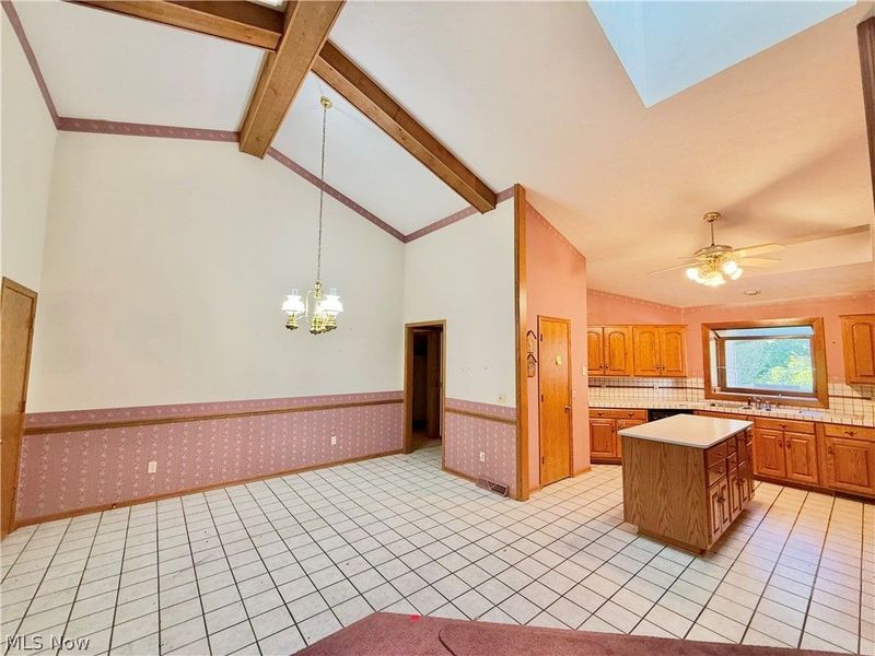 6899 Corrine Drive NW, Canton, OH 44718 Photo 17