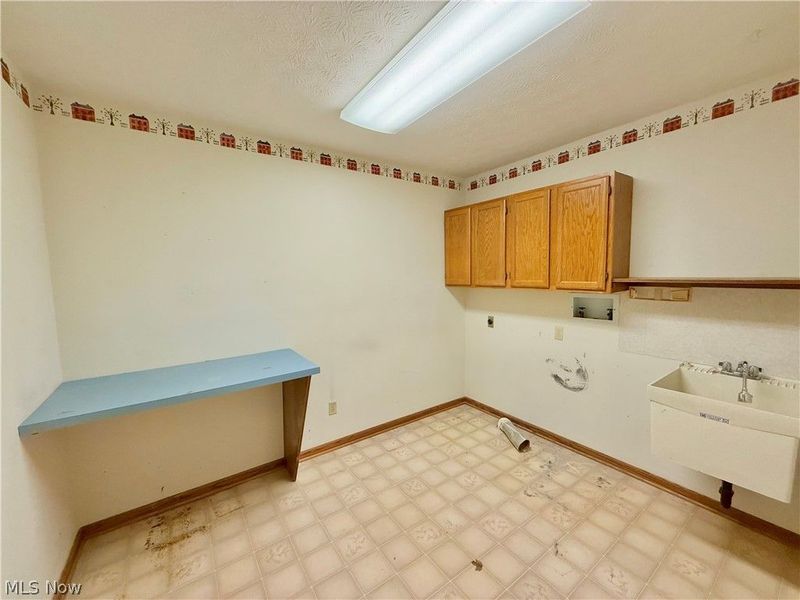 6899 Corrine Drive NW, Canton, OH 44718 Photo 27