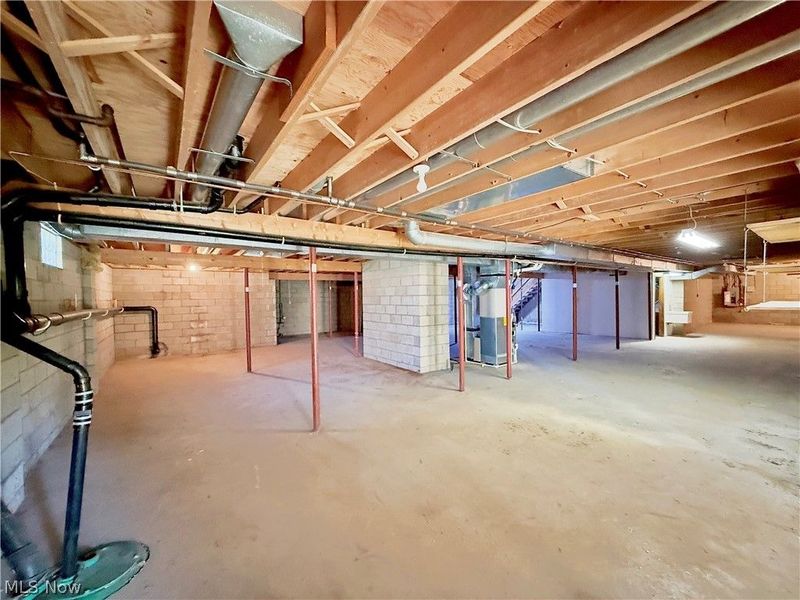 6899 Corrine Drive NW, Canton, OH 44718 Photo 42