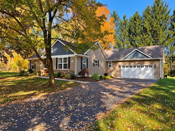 11550 Phal Road, Grass Lake, MI 49240