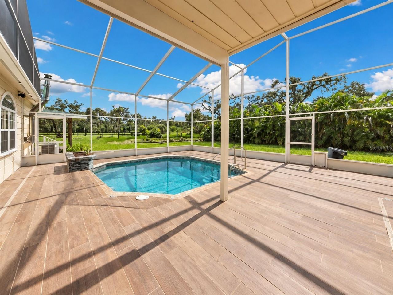 3705 65th Street E, Bradenton, FL 34208 Photo