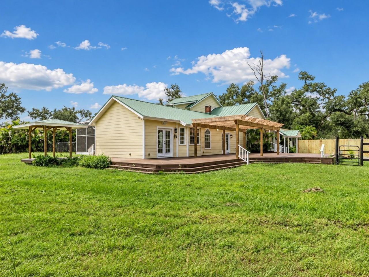 3705 65th Street E, Bradenton, FL 34208 Photo