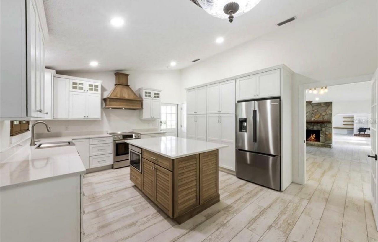 3705 65th Street E, Bradenton, FL 34208 Photo