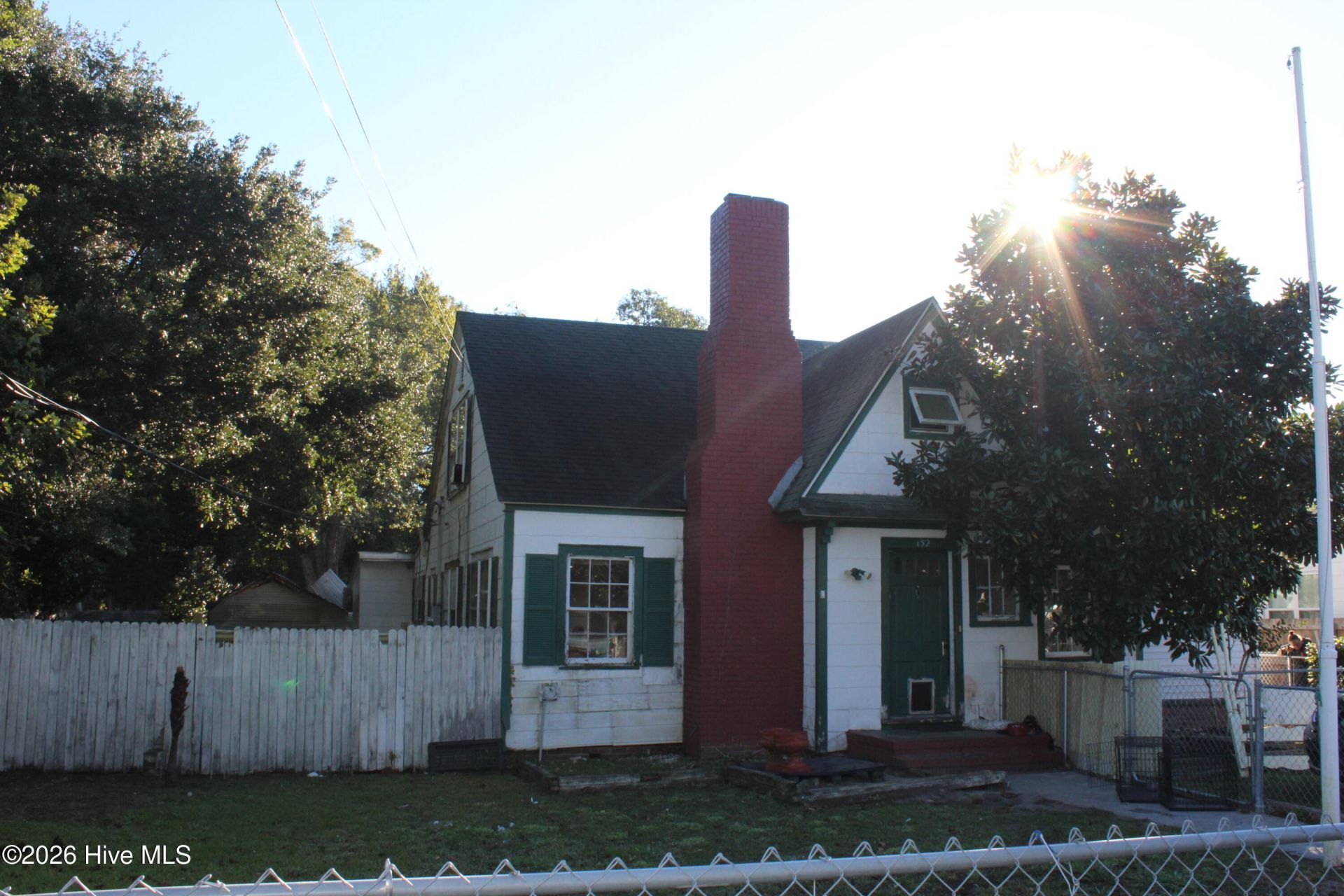 152 Chatham Street, Newport, NC 28570 Main Photo