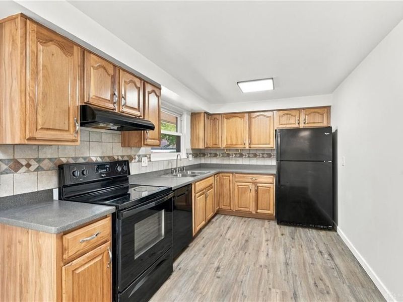 1231 Marsha Drive, Miamisburg, OH 45342 Photo 12