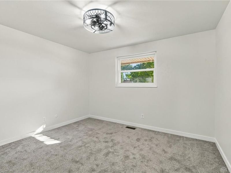 1231 Marsha Drive, Miamisburg, OH 45342 Photo 22