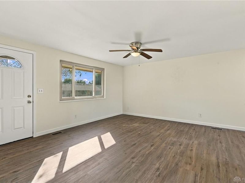 1231 Marsha Drive, Miamisburg, OH 45342 Photo 7