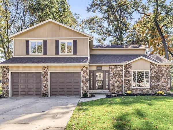16066 Baywood Lane, Granger, IN 46530