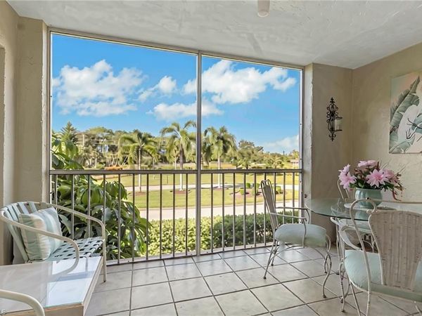 1075 Foxfire LN , Unit 209, NAPLES, FL 34104