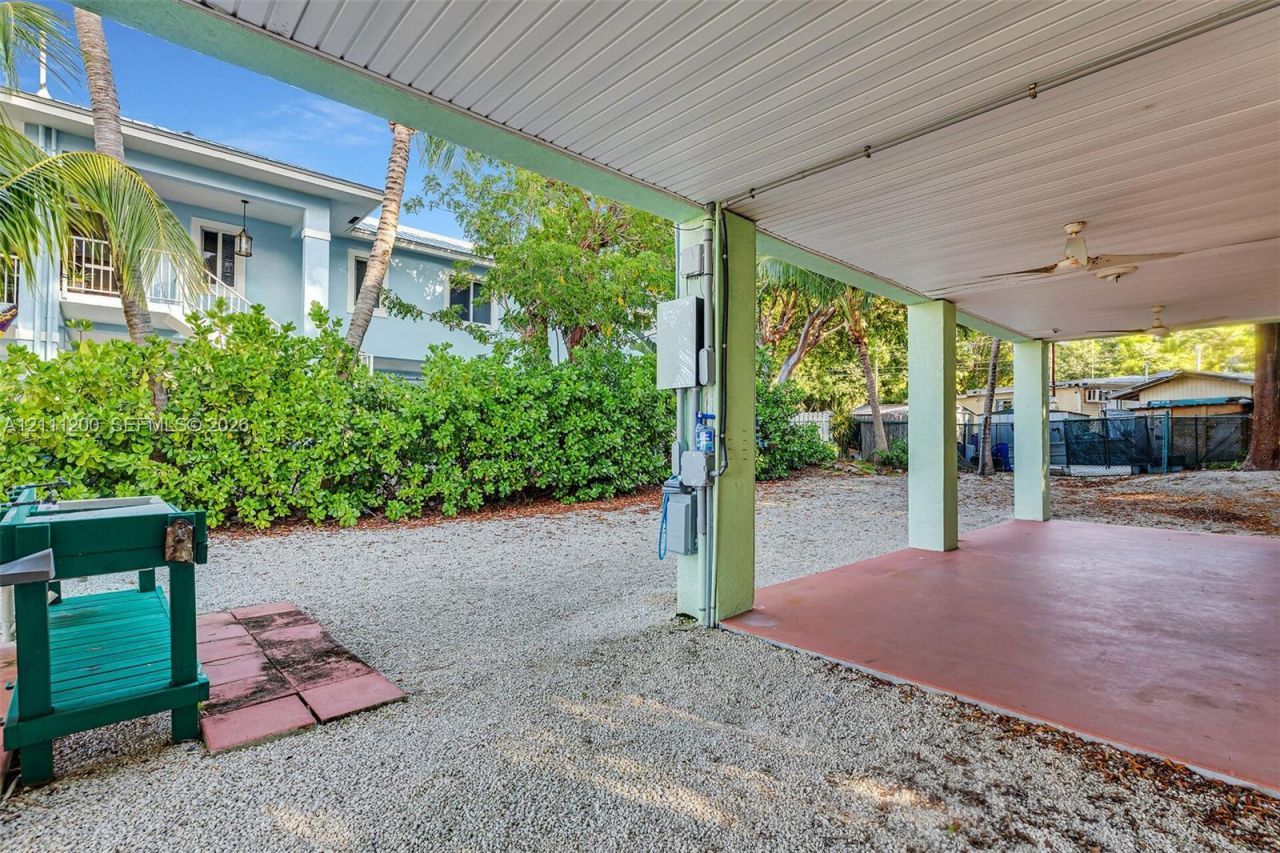 308 Vaca Rd , Key Largo, FL 33037 Photo