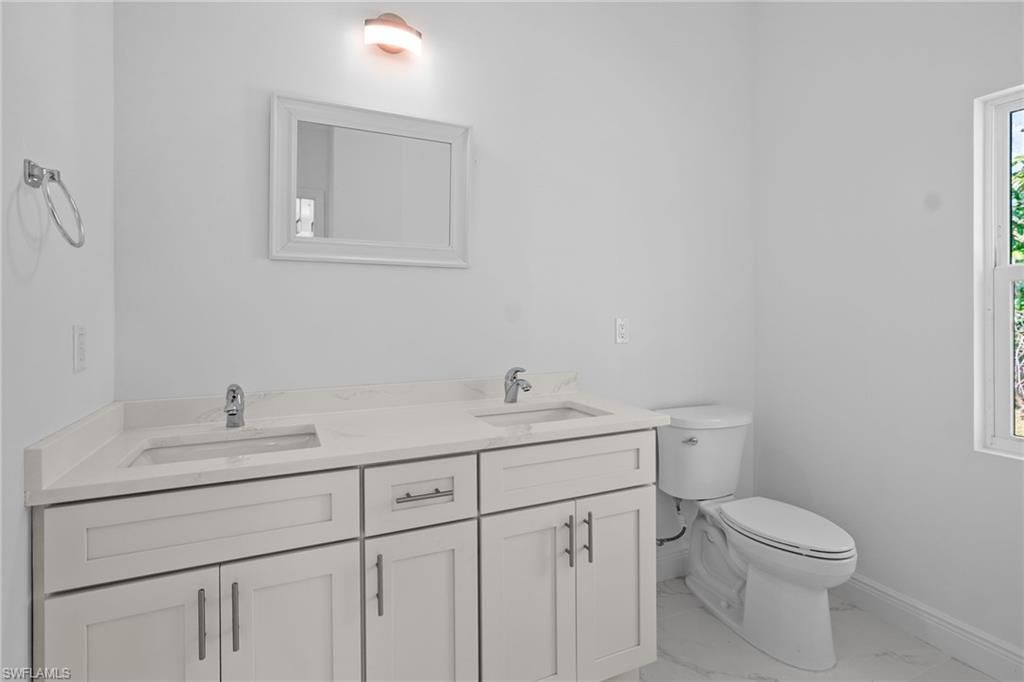 810 Jackson Ave , Lehigh Acres, FL 33972 Photo