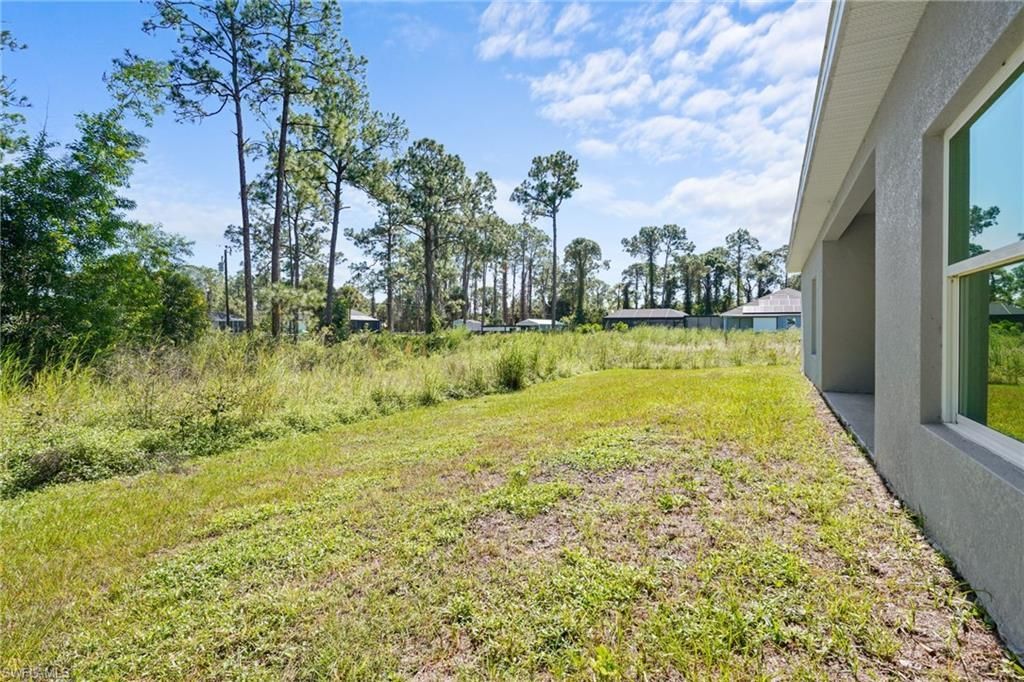 810 Jackson Ave , Lehigh Acres, FL 33972 Photo