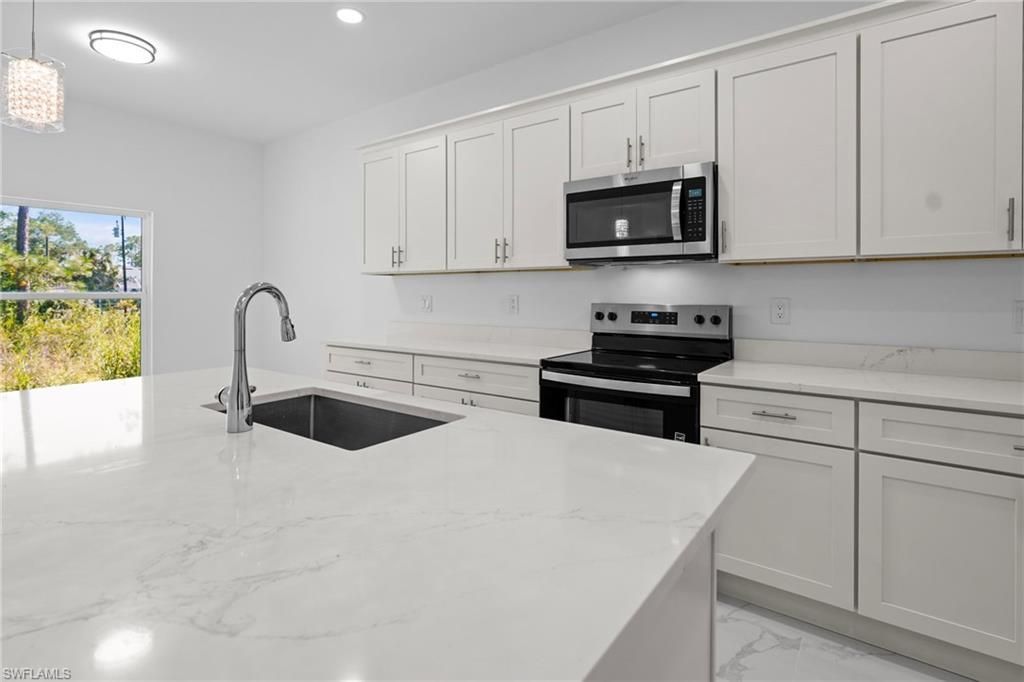810 Jackson Ave , Lehigh Acres, FL 33972 Photo