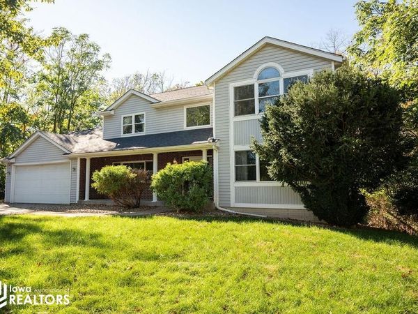 2009 Hickory Street, Ottumwa, IA 52501
