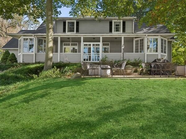 1390 Summerwood Drive, South Haven, MI 49090