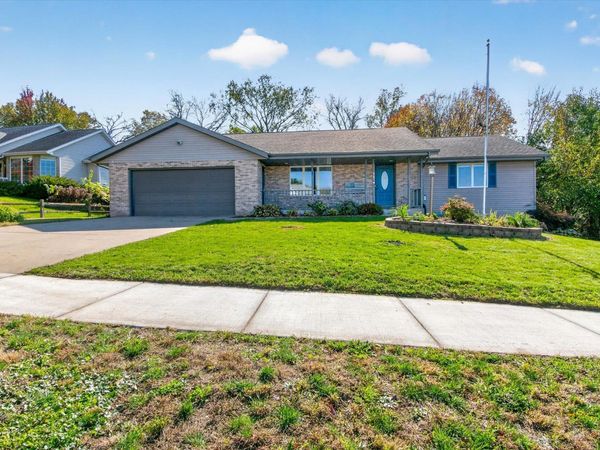 53 E Sunset Drive, Milton, WI 53563