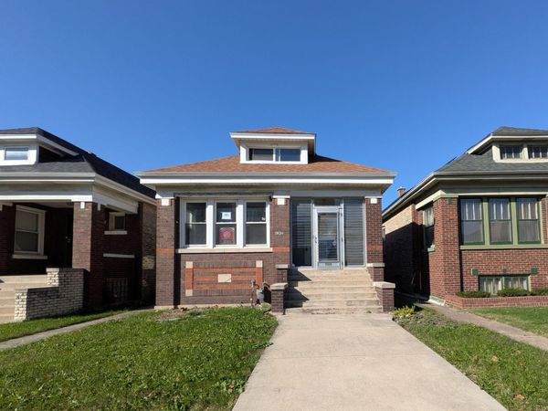 7824 S Wood Street , Chicago, IL 60620
