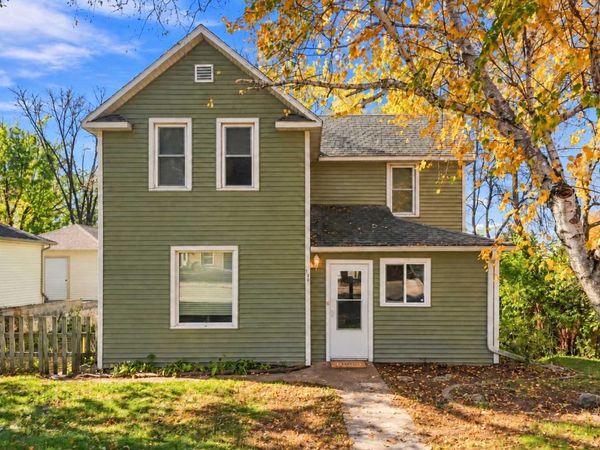 130 Birch Street SE, New London, MN 56273