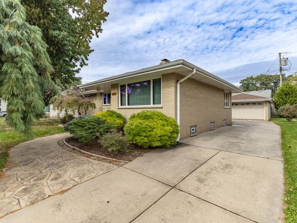2441 Wicker Avenue , Highland, IN 46322