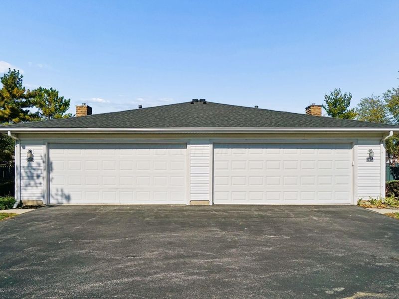 2445 Warm Springs Drive, Hilliard, OH 43026 Photo 5