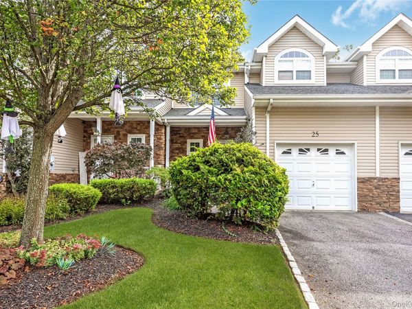 25 Terrace, Patchogue, NY 11772