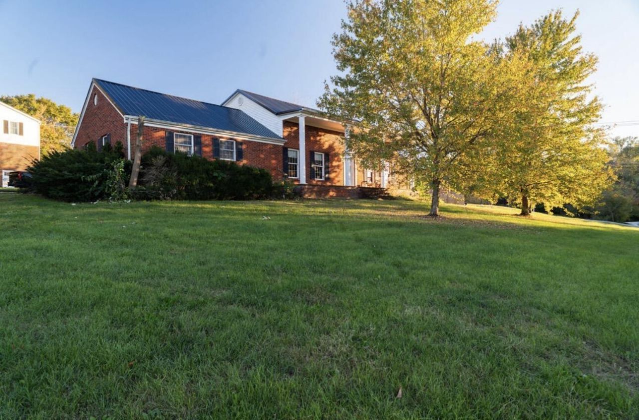 105 Bradford Drive, Cynthiana, KY 41031 Main Photo
