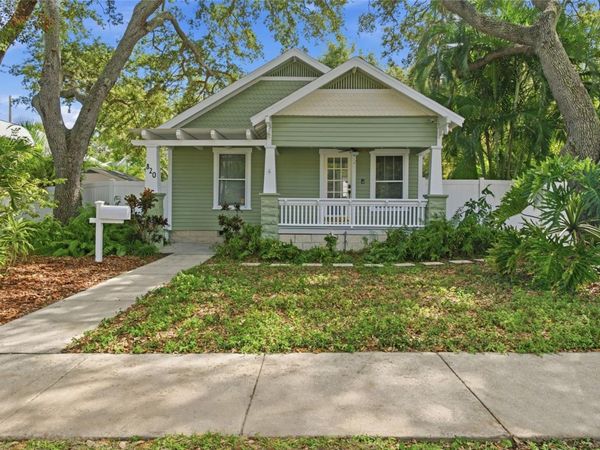 820 9TH AVENUE S, ST PETERSBURG, FL 33701