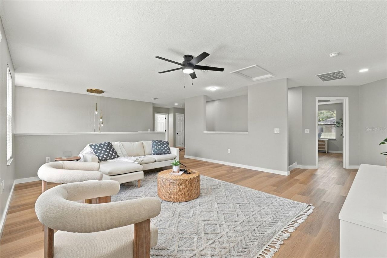 1306 Garden Stone Lane , Brandon, FL 33510 Photo