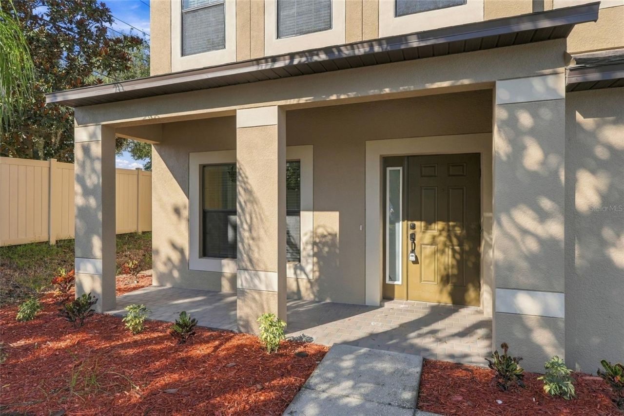 1306 Garden Stone Lane , Brandon, FL 33510 Photo