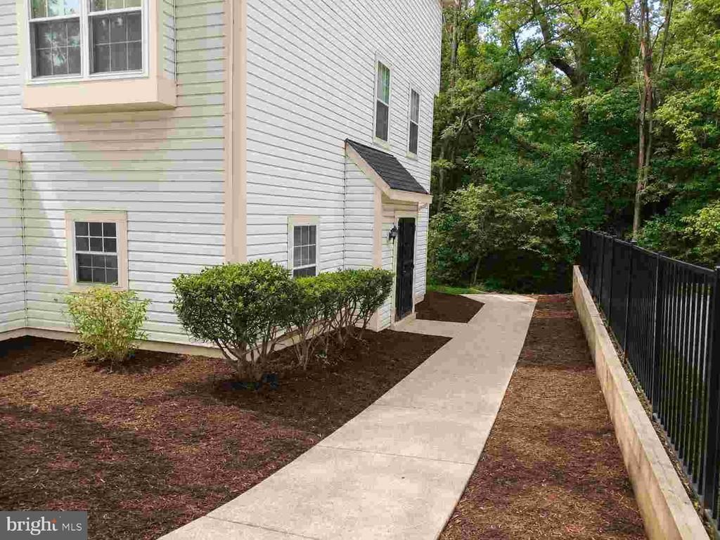 LANDOVER, MD 20785