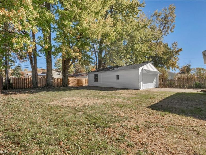 307 Saint Lawrence Boulevard, Eastlake, OH 44095 Photo 39