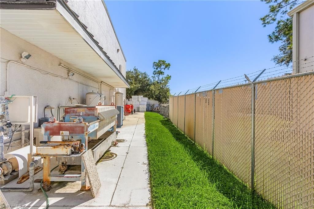 5680 Halifax Ave , Fort Myers, FL 33912 Photo