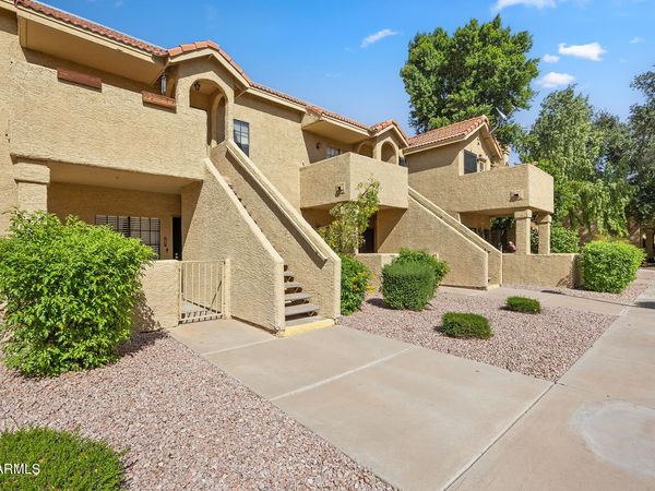 1126 W ELLIOT Road, Unit 1051, Chandler, AZ 85224