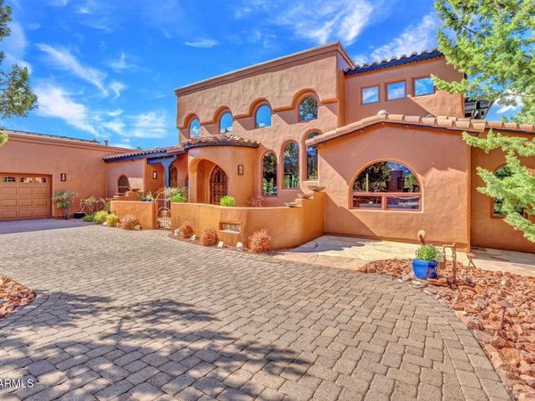 809 W CHAPEL Road, Sedona, AZ 86336