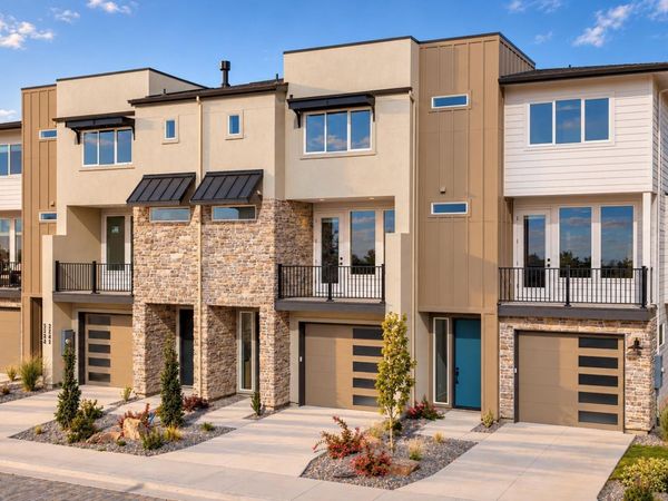 5270 N River Water, Garden City, ID 83714