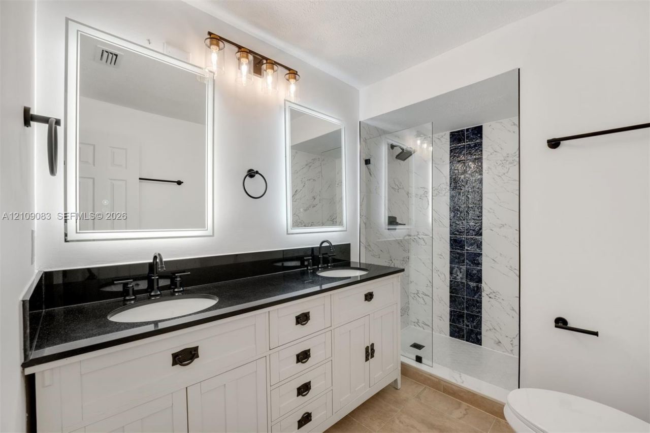 8208 NW 9th Ct , Unit 1, Plantation, FL 33324 Photo