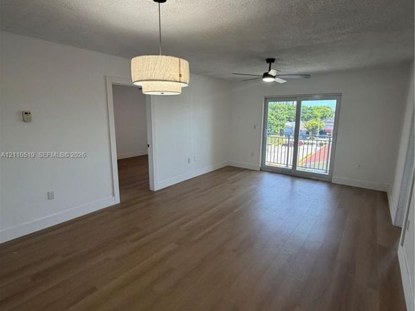 4713 NW 7th St , Unit 409-1, Miami, FL 33126