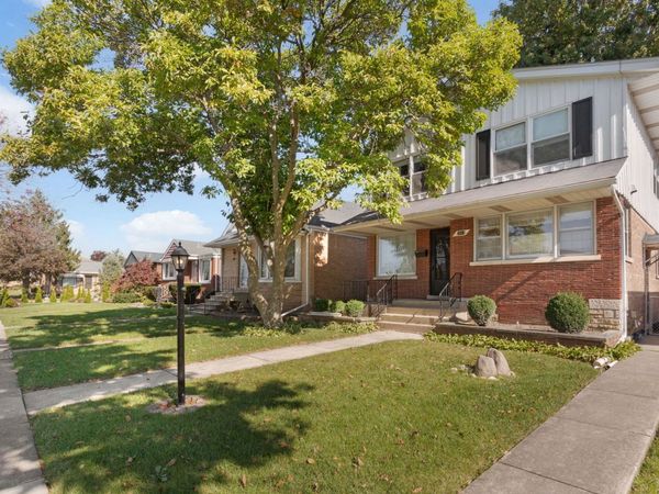 2313 13th Street S, North Riverside, IL 60546