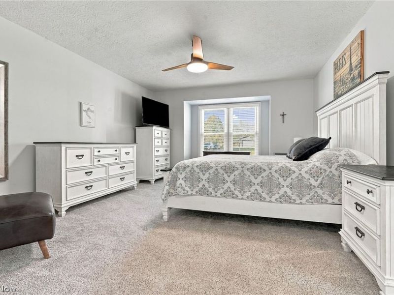 6900 Atlantic Boulevard NE, Louisville, OH 44641 Photo 16