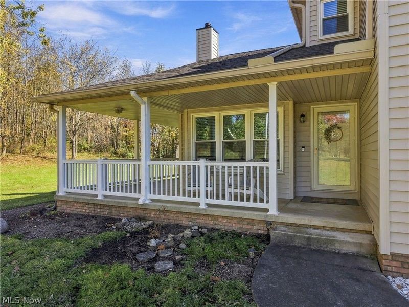 6900 Atlantic Boulevard NE, Louisville, OH 44641 Photo 3
