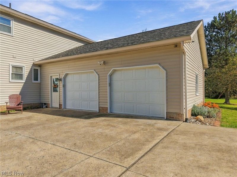6900 Atlantic Boulevard NE, Louisville, OH 44641 Photo 36