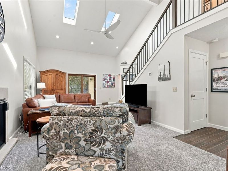 6900 Atlantic Boulevard NE, Louisville, OH 44641 Photo 7