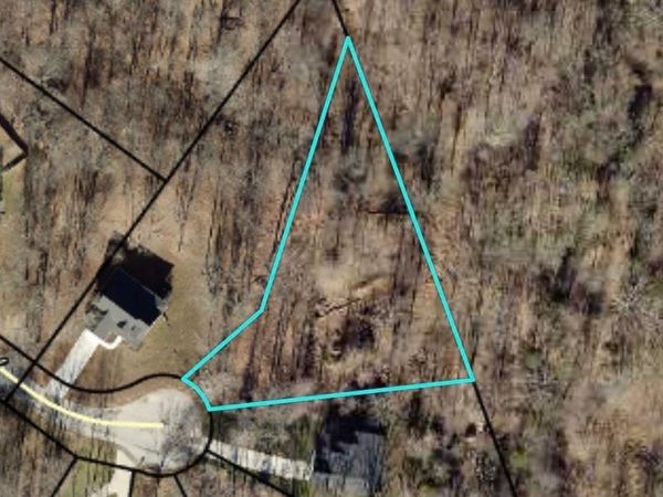 154 Sir Wilburn Way , Alvaton, KY 42122