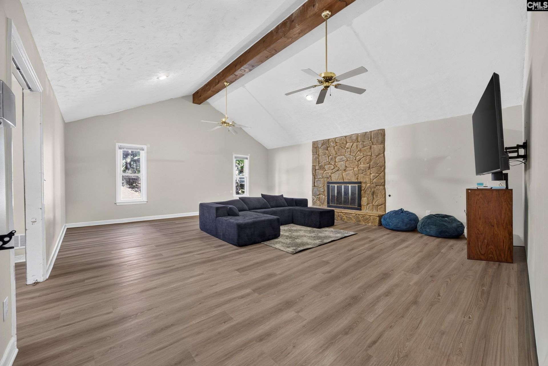 1118 Pepper Ridge Drive  Photo 4