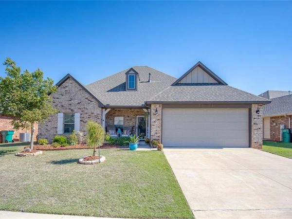 14000 Village Run Drive, Piedmont, OK 73078