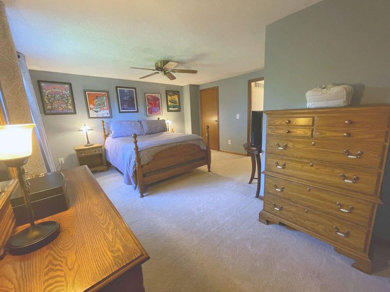 5247 Southminster Road , Columbus, OH 43221 Photo 12