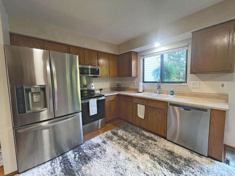 5247 Southminster Road , Columbus, OH 43221 Photo 5