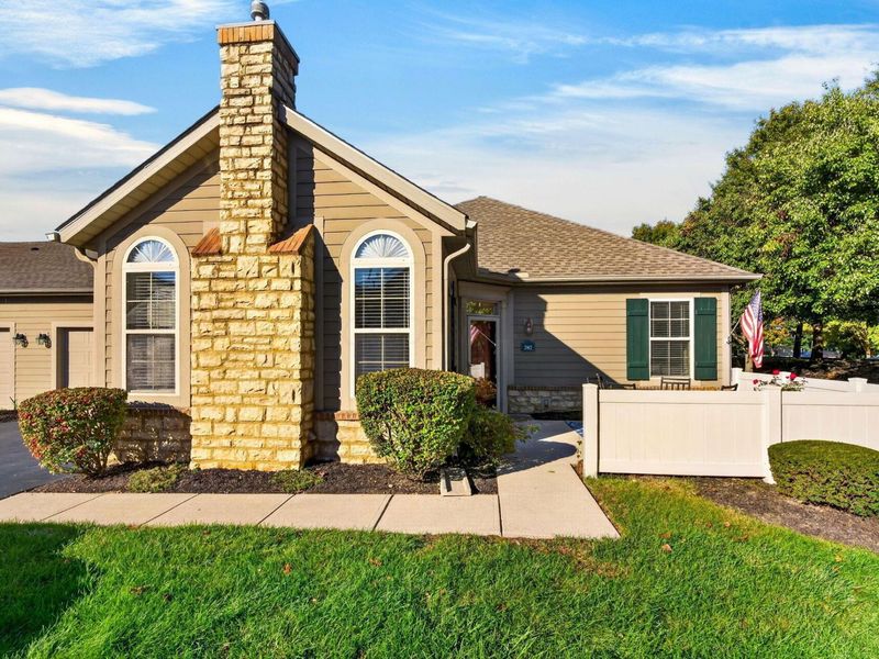 787 Kingsmead Road , Westerville, OH 43082 Photo 2