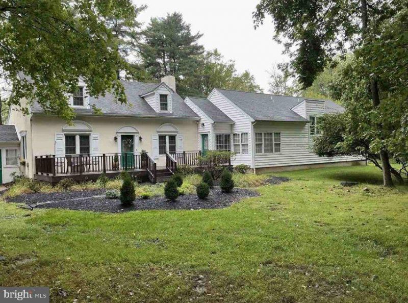 1101 PENLLYN BLUE BELL PIKE , BLUE BELL, PA 19422