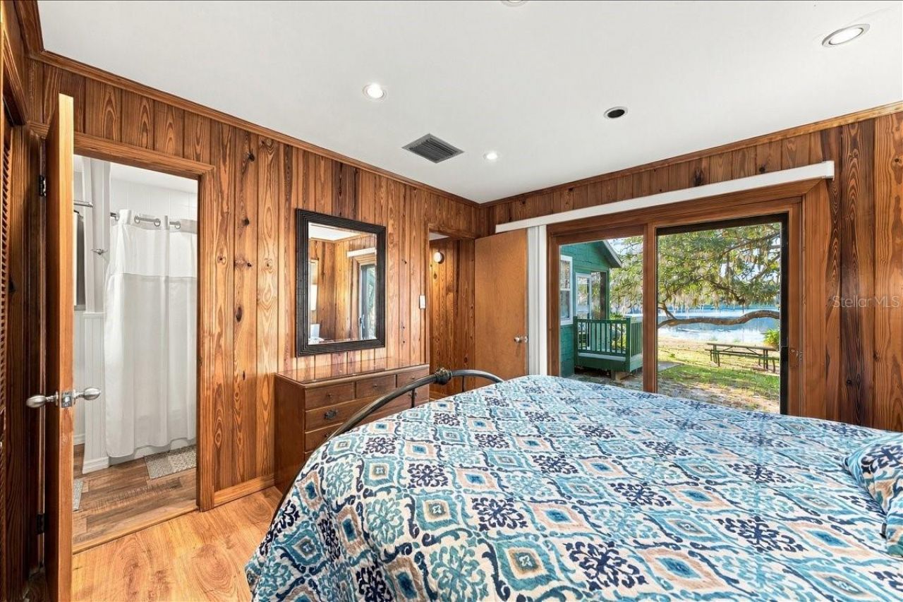 22649 & 22645 & Land NE 105th Avenue Road, Fort Mc Coy, FL 32134 Photo